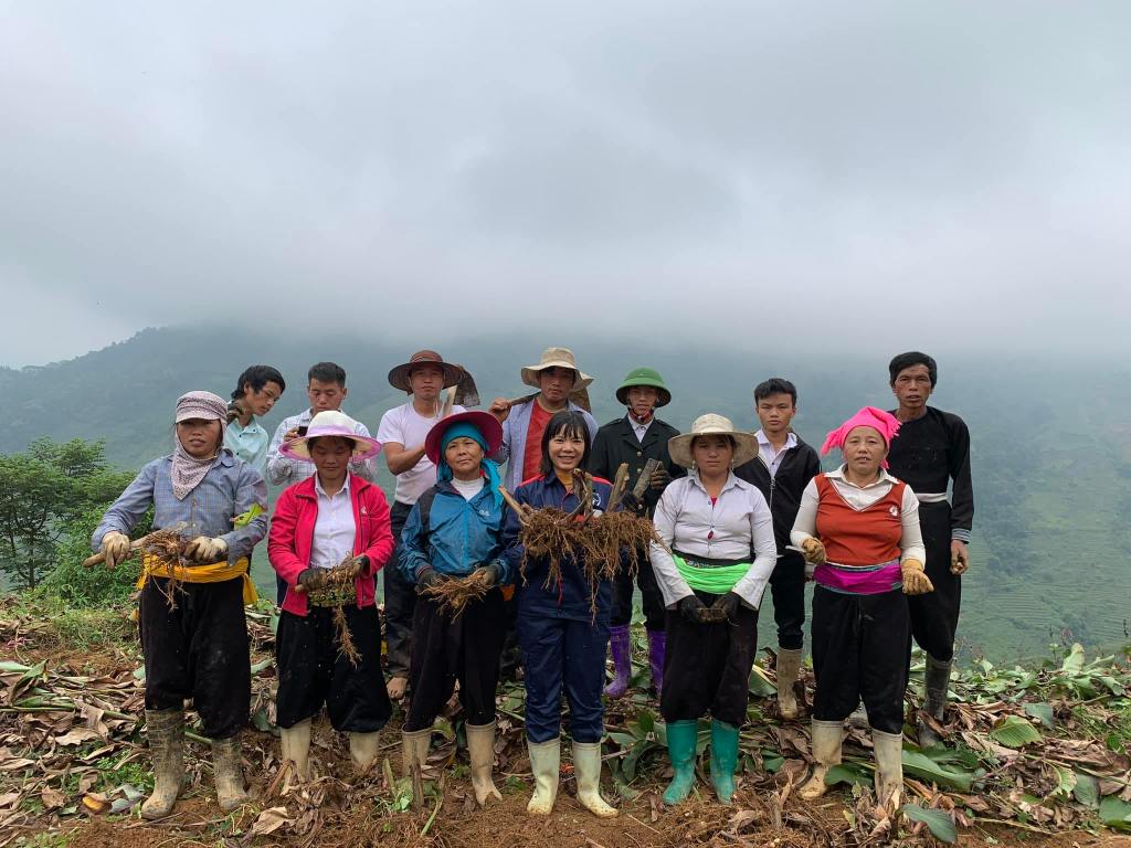 CÂU CHUYỆN NHỎ IDAP: Chuyển đổi số đã trở thành sợi dây liên kết giữa những người nông dân, người phụ nữ dân tộc thiểu số (Lào&nbsp;Cai)