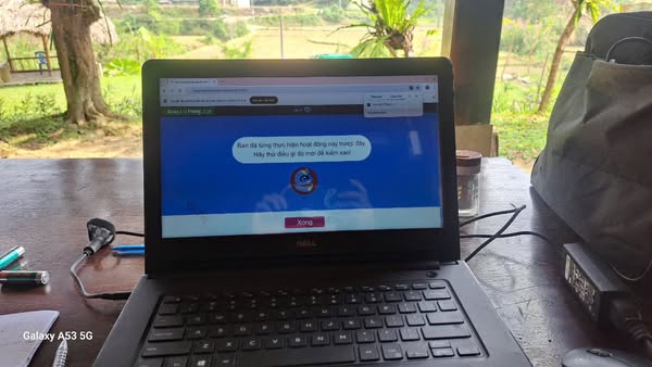 Kawm Askiv kom maj mam hloov pauv thiab ntseeg siab txhim kho kev lag luam hauv Lao Cai thiab Son&nbsp;La