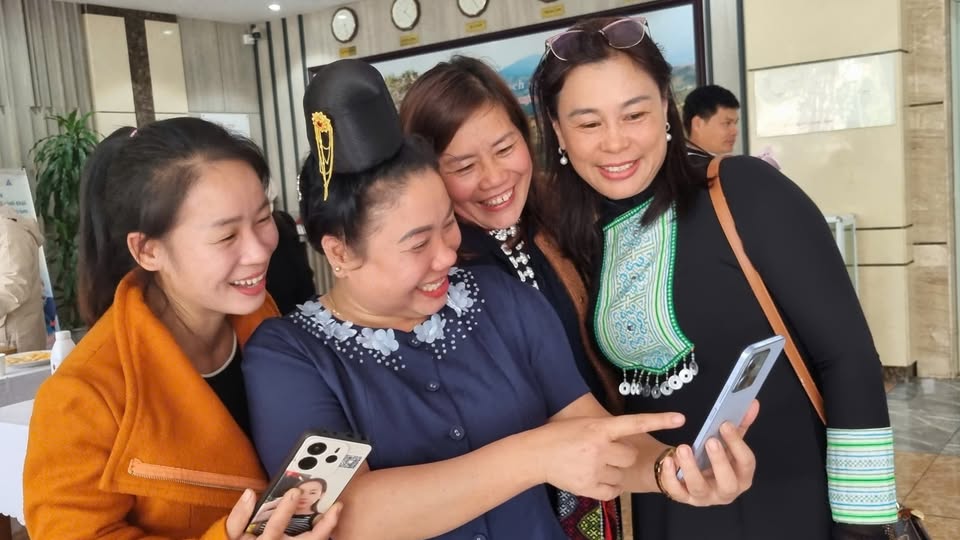 Hệ sinh thái kết nối: Cách chuyển đổi số tạo ra những “điểm chạm” trong thực&nbsp;tế